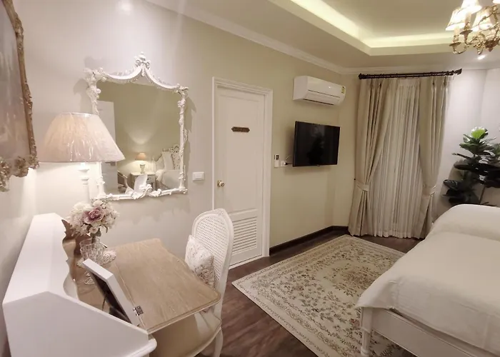 Hotel Double Bed