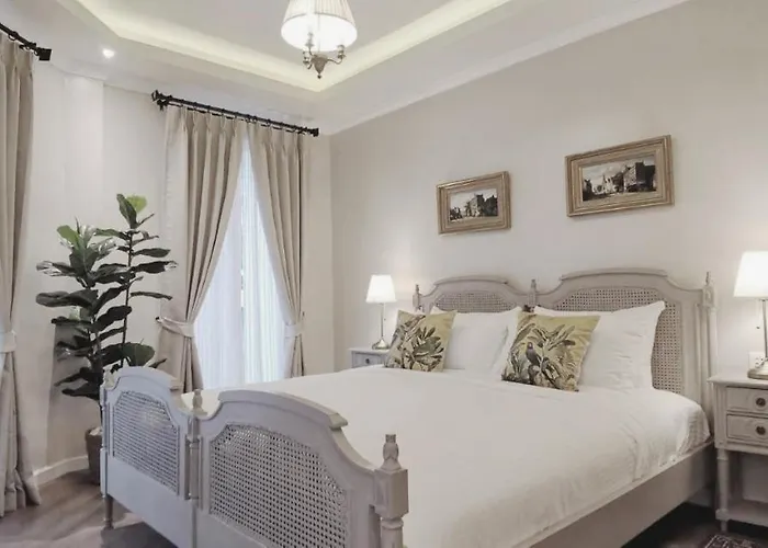 Double Bed Hotel Bangkok