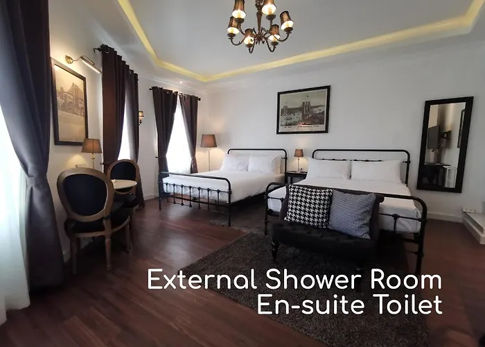 Double Bed Hotel 3*