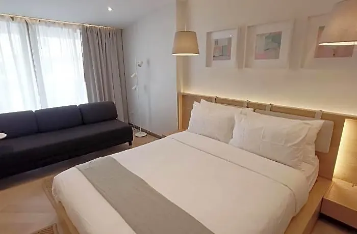 Double Bed 3*